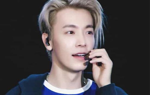 木北造型·青木灰男生發(fā)型 高級(jí)感十足，解鎖型格新風(fēng)尚